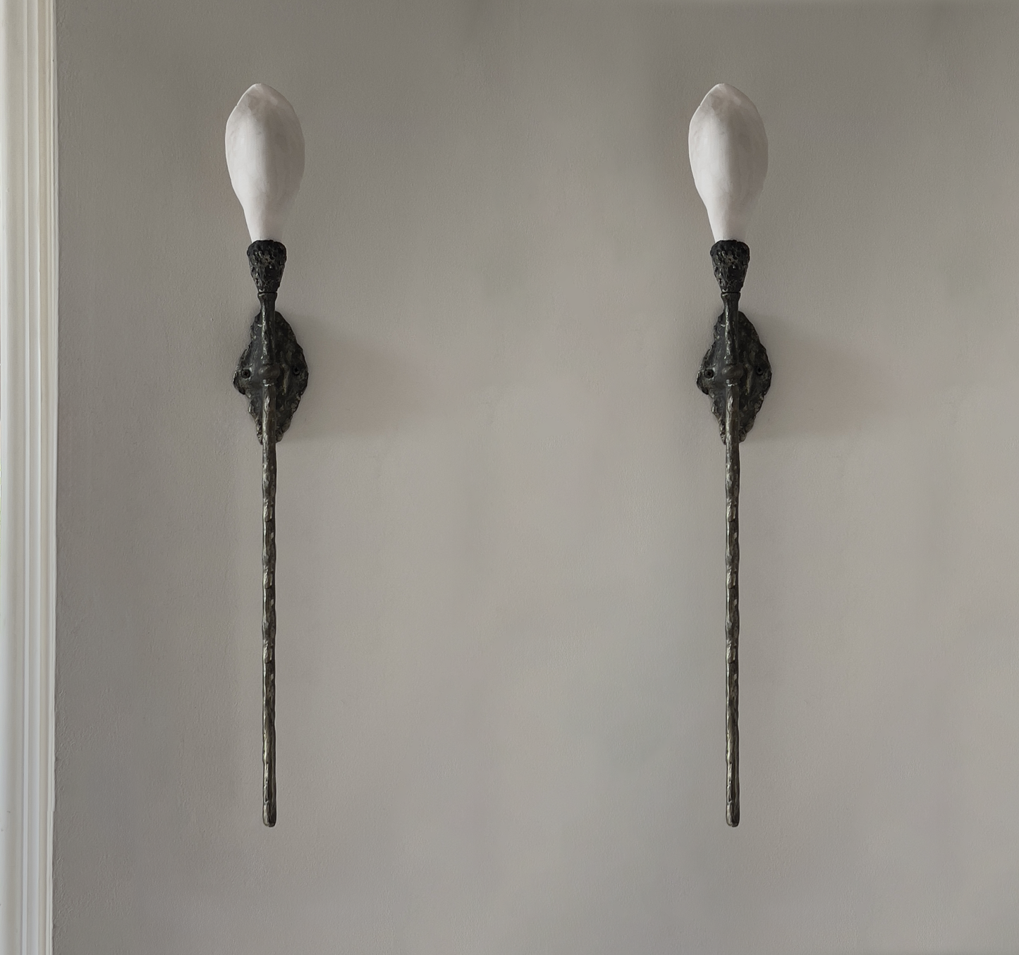 Magnolia Wall Light (Long)