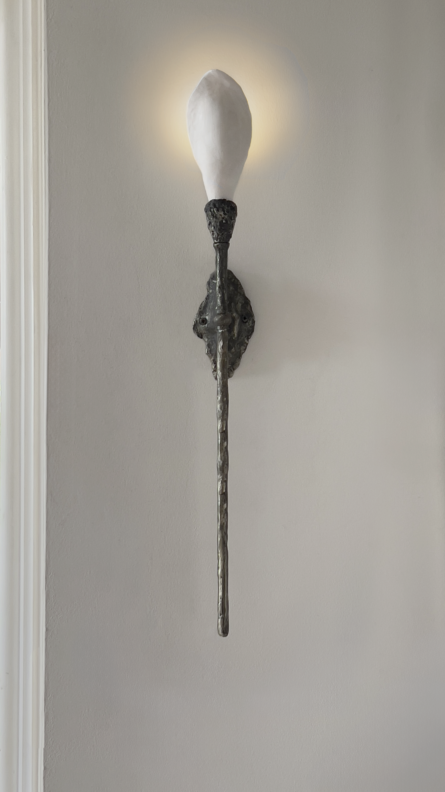 Magnolia Wall Light (Long)